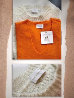 Kuschelig🤍Stillvoll🧡Herbstbereit🍂
Unsere neuen @dueamanti  Pullover sind eingetroffen. Perfekt für elegante Looks mit Wohlfühlfaktor. 
Welche Farbe ist dein Favorit? 🤍🧡
CEPAKA
Waldstrasse 42
76133 Karlsruhe 
#newin
#cepakakarlsruhe
#herbstmode
#boutiquekarlsruhe
#damenmode
#strickliebe
#shoppinginkarlsruhe