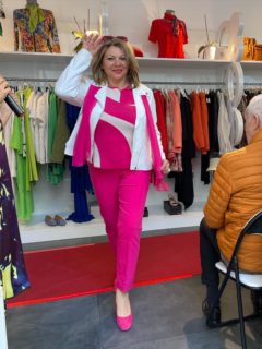 CEPAKA
Waldstraße 42
76133 Karlsruhe
Einladung 💕
Erdbeerfest
13 Juni 2026
Wir haben für euch bis 20 Uhr geöffnet.
Kommt vorbei ✨
Model @hedi_prummer
Kollektion Hose Blueberry, Pullover Faber Woman, Jacke Avantgarde
#erdbeerfest
#cepakakarlsruhe
#fashionstyle