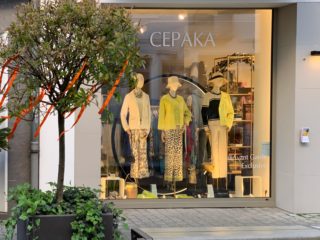 CEPAKA
Waldstraße 42
76133 Karlsruhe
Schaufenster der Woche 💛
Kollektion @faber_woman
Wir freuen uns auf euch.
#cepakakarlsruhe
#damenmode
#karlsruhe
#fashionstyle
#windowshopping