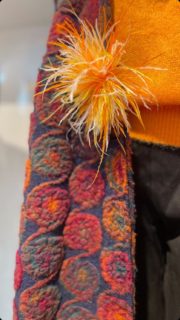 CEPAKA 
Waldstraße 42
76133 Karlsruhe 
Styling Tips in Trend Farbe Orange.
Mut zur Farbe, Liebe zum Detail.
Ein Look voller Texturen, Charakter und einem Hauch Extravaganz. 
Pullover 179,90
Hose 189,90
Jacke 179,90
#statementlook#cepakakarlsruhe#avantgardeexclusive
#artandfashion#fallwintercollection